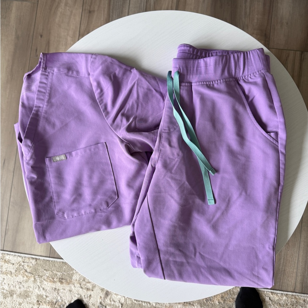 Figs Purple Scrub Top